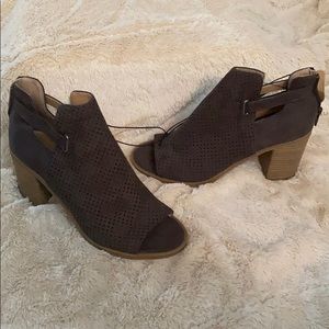 New with tags Express peep toe booties
